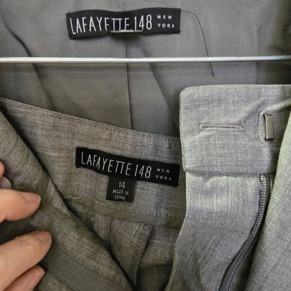 Gray lined pantsuit size 14 - Picture 3 of 6